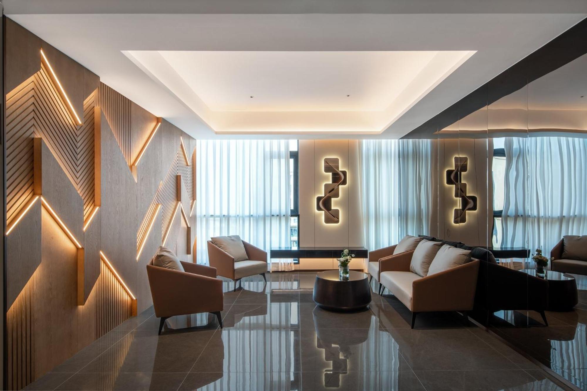 Holiday Inn Express Chengdu Huanhuaxi By Ihg-Near Jinsha Site Musem,Near Wuhou Temple Museum,Welcome Drinks,Free Gym,Free Self-Service Laundry 외부 사진