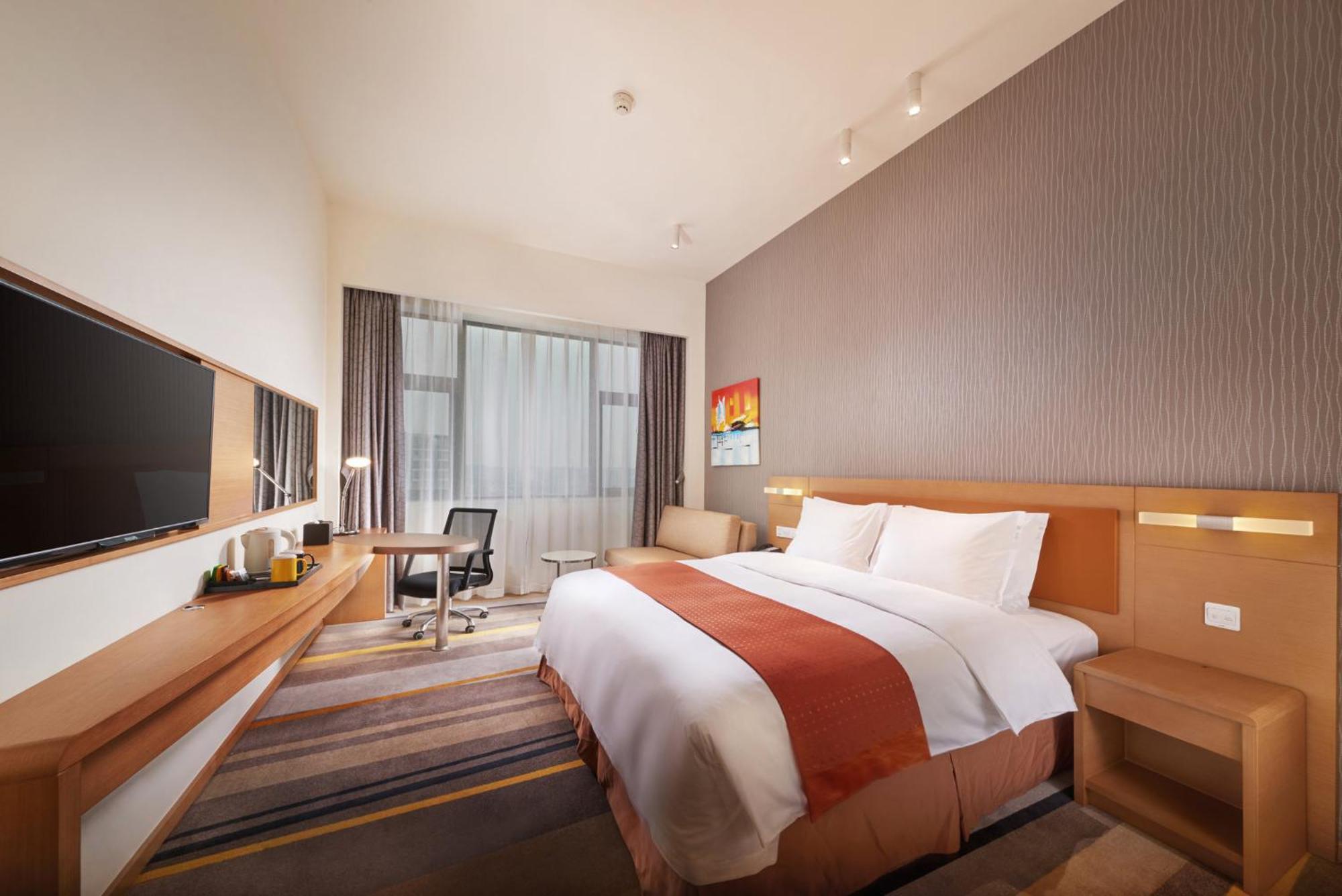 Holiday Inn Express Chengdu Huanhuaxi By Ihg-Near Jinsha Site Musem,Near Wuhou Temple Museum,Welcome Drinks,Free Gym,Free Self-Service Laundry 외부 사진